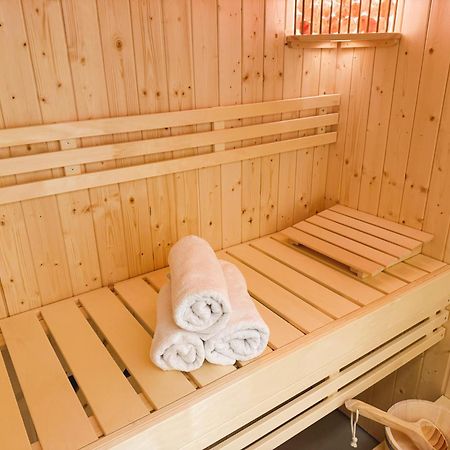 Coco Romantic In Central Antwerp - Sauna Zewnętrze zdjęcie